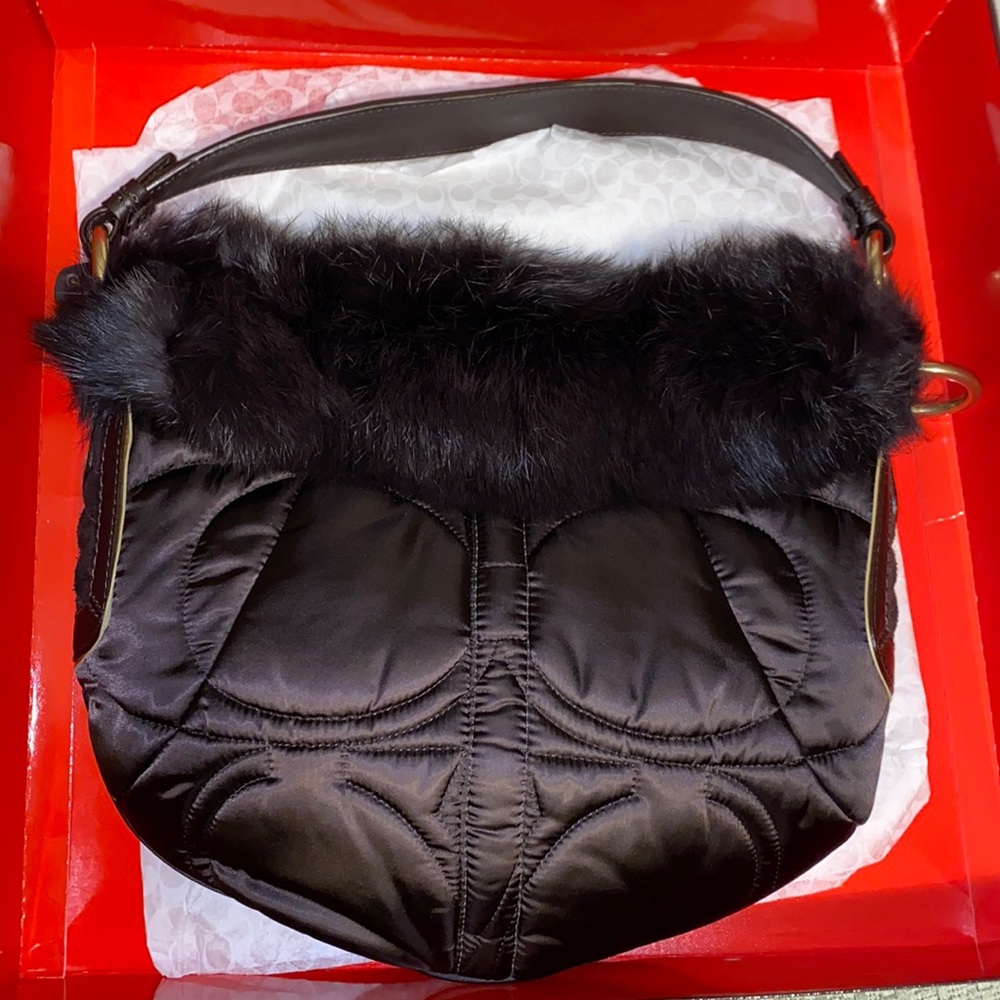 Coach Hamptons Ski Hobo with fur trim